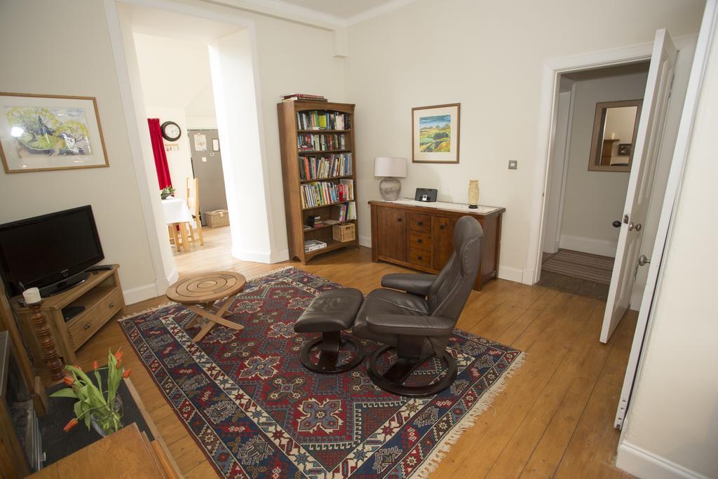 Doris Crook B&B Единбург Екстер'єр фото